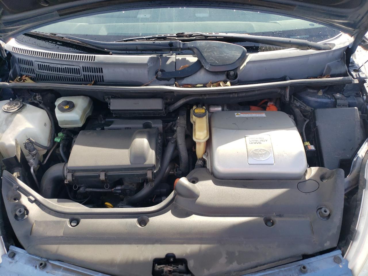 2004 Toyota Prius - Image 12