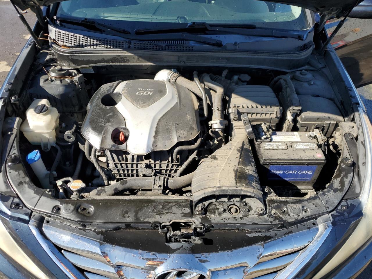 2011 Hyundai Sonata - Image 11