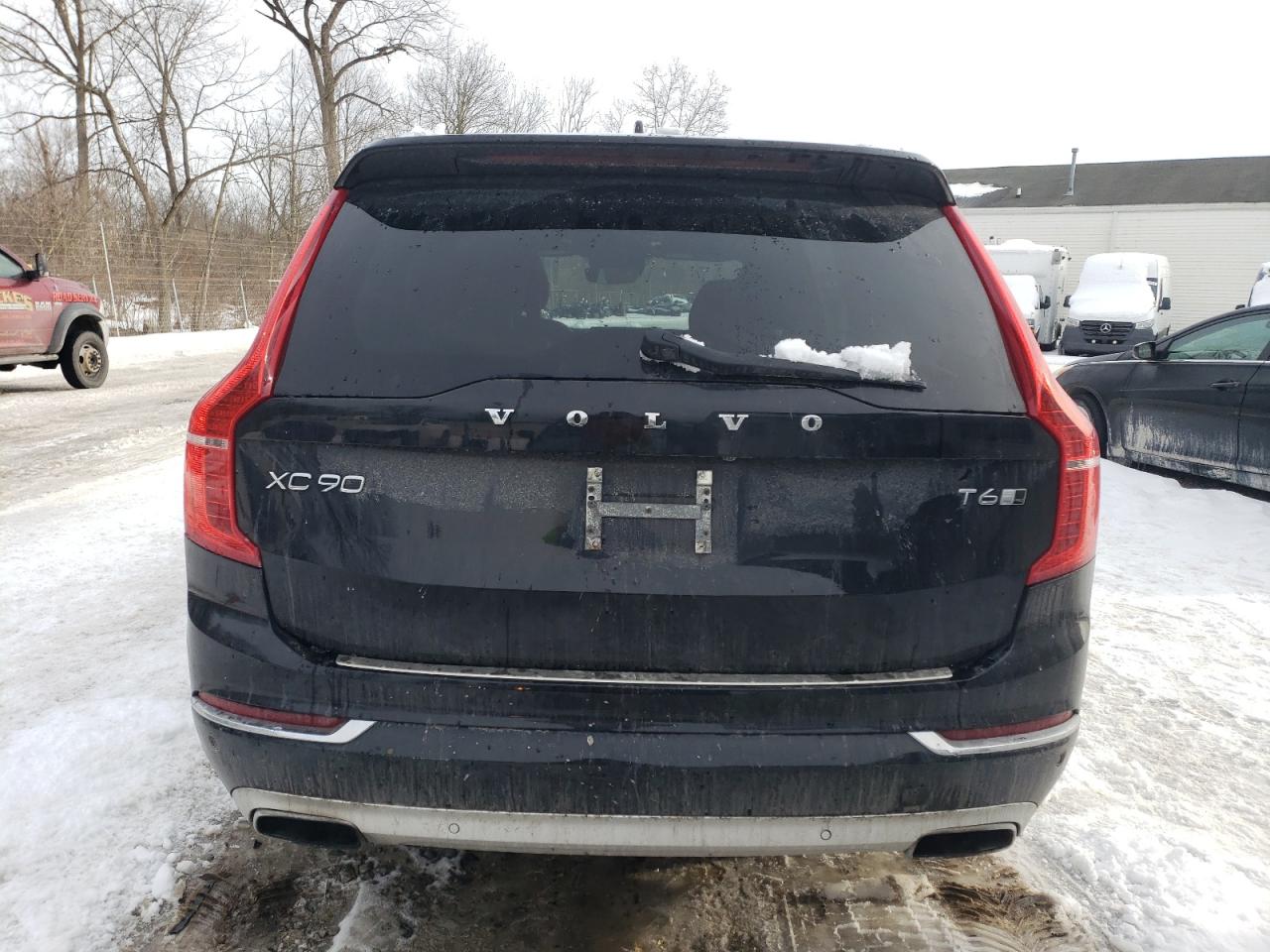 2017 Volvo XC90 - Image 6