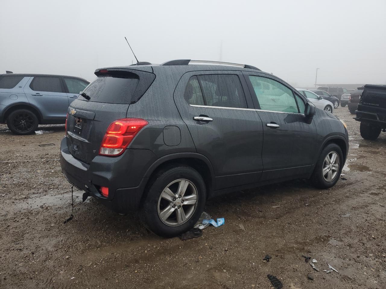 2018 Chevrolet Trax - Image 3