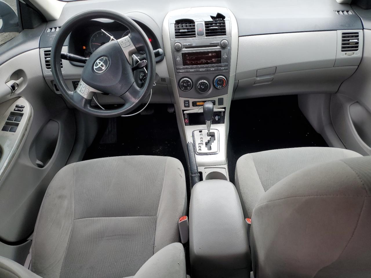 2011 Toyota Corolla - Image 8