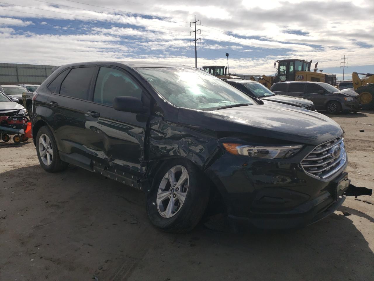 2022 Ford Edge - Image 4