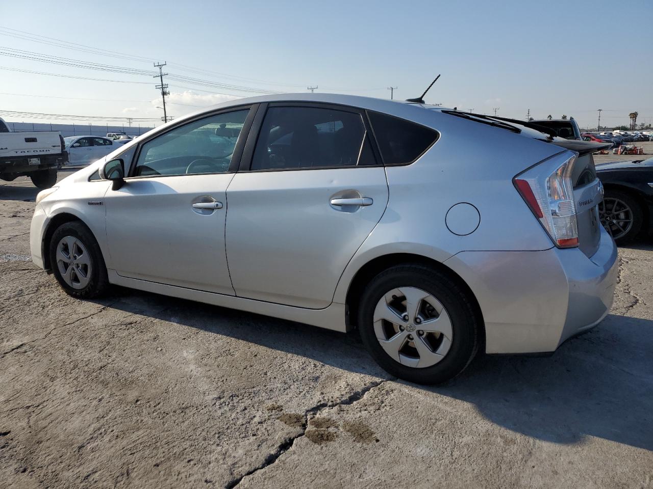 2010 Toyota Prius - Image 2