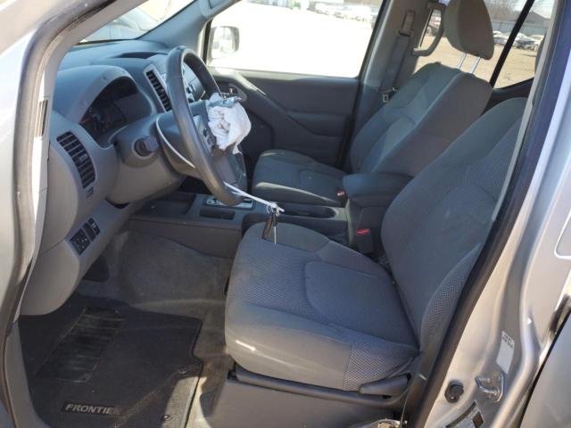  NISSAN FRONTIER 2018 Сріблястий
