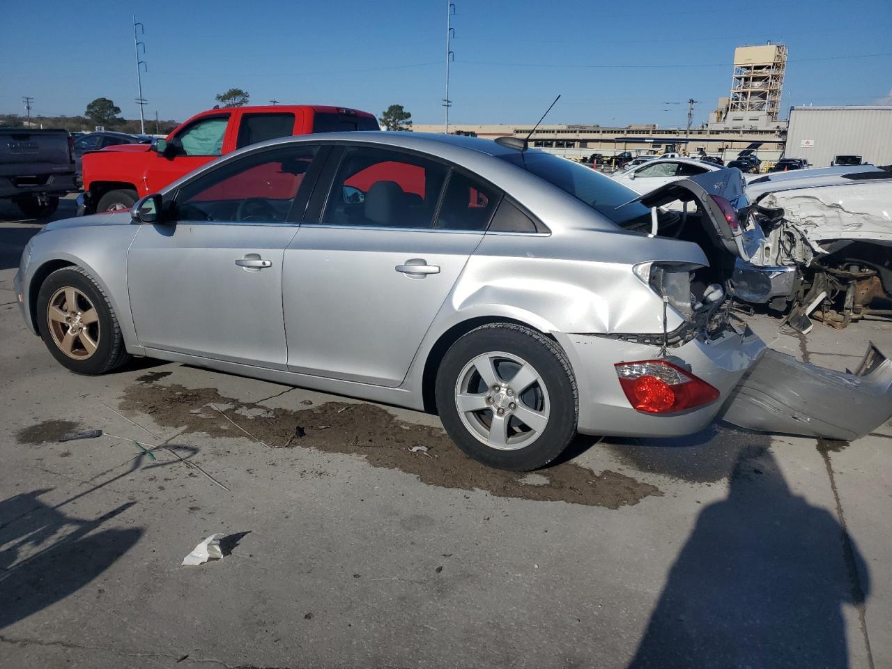 2016 Chevrolet Cruze - Image 2