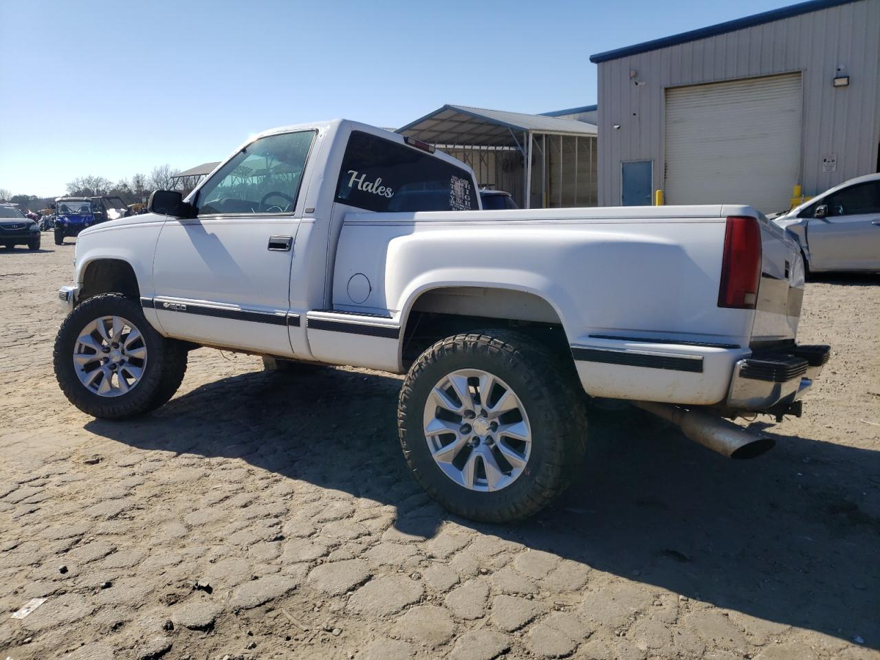 1997 Chevrolet GMT-400 - Image 2