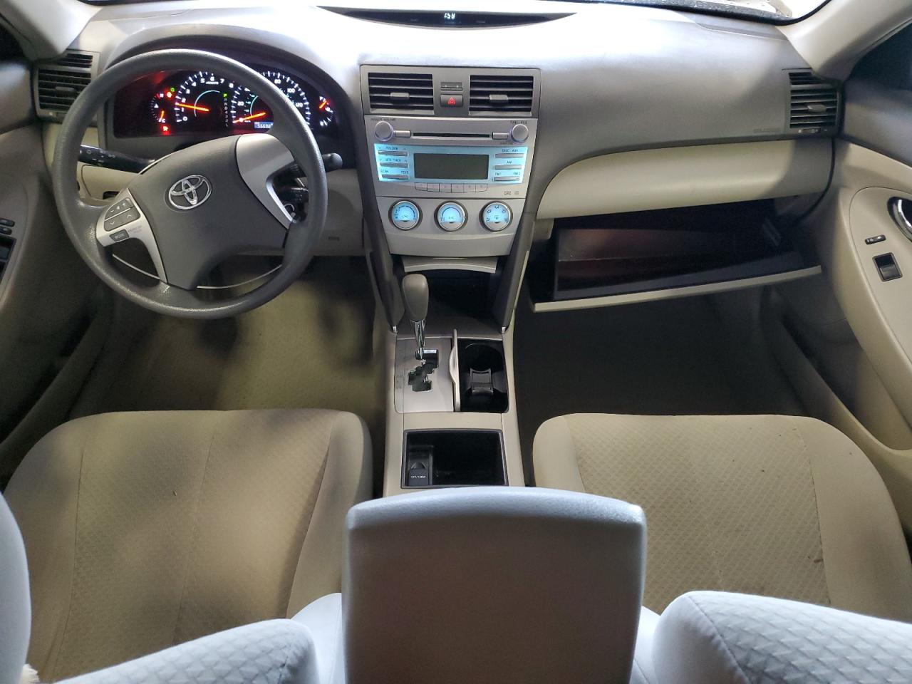 2009 Toyota Camry - Image 8