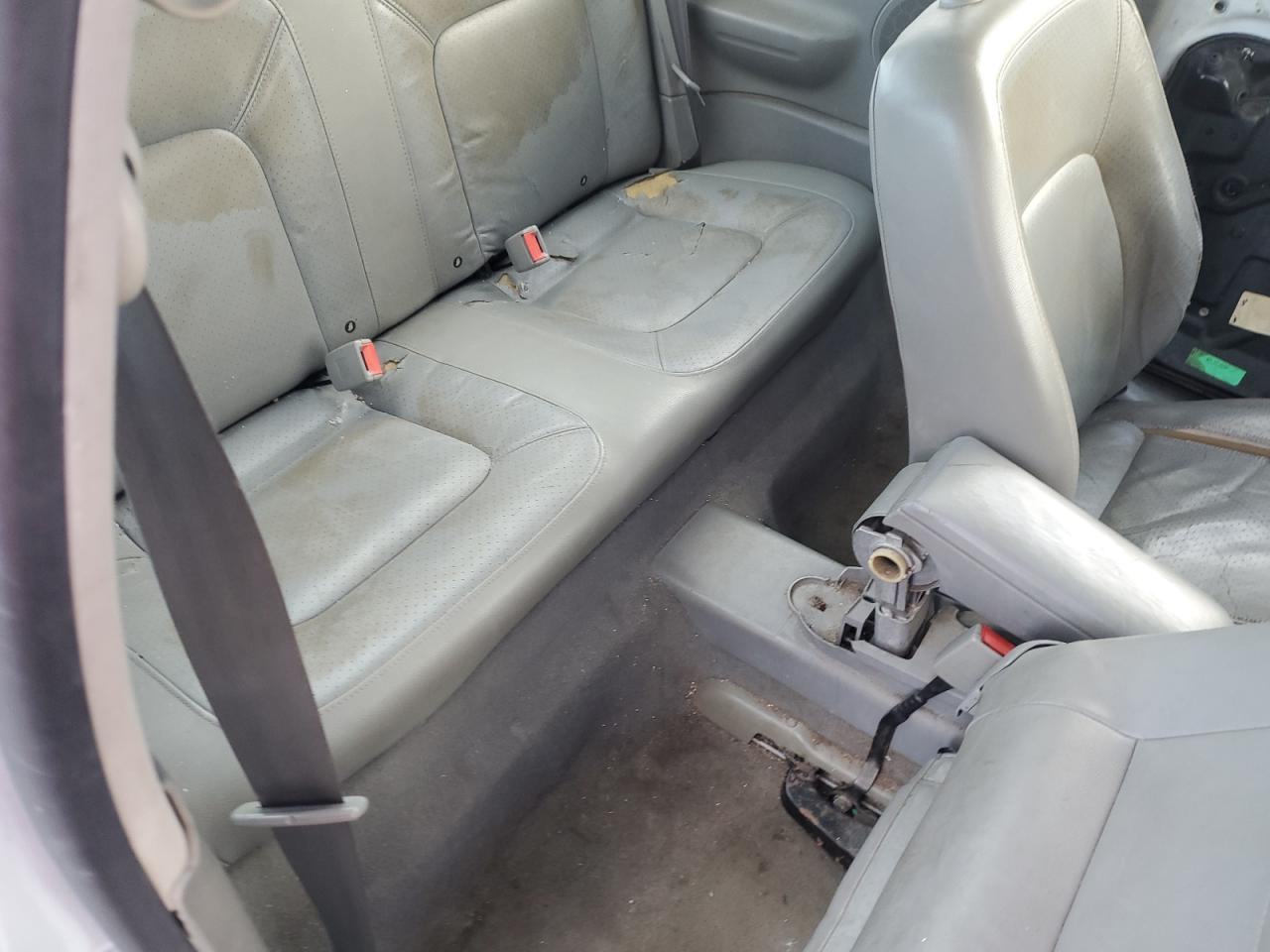 2000 Volkswagen Beetle - Image 10