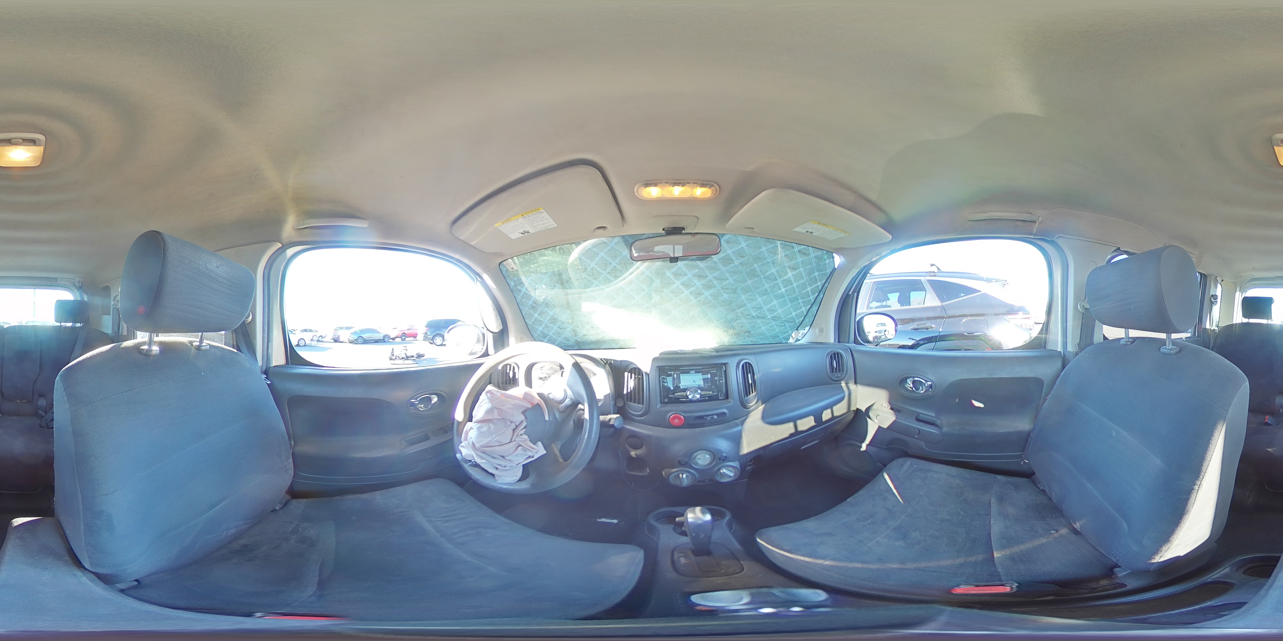 2009 Nissan Cube - Image 13