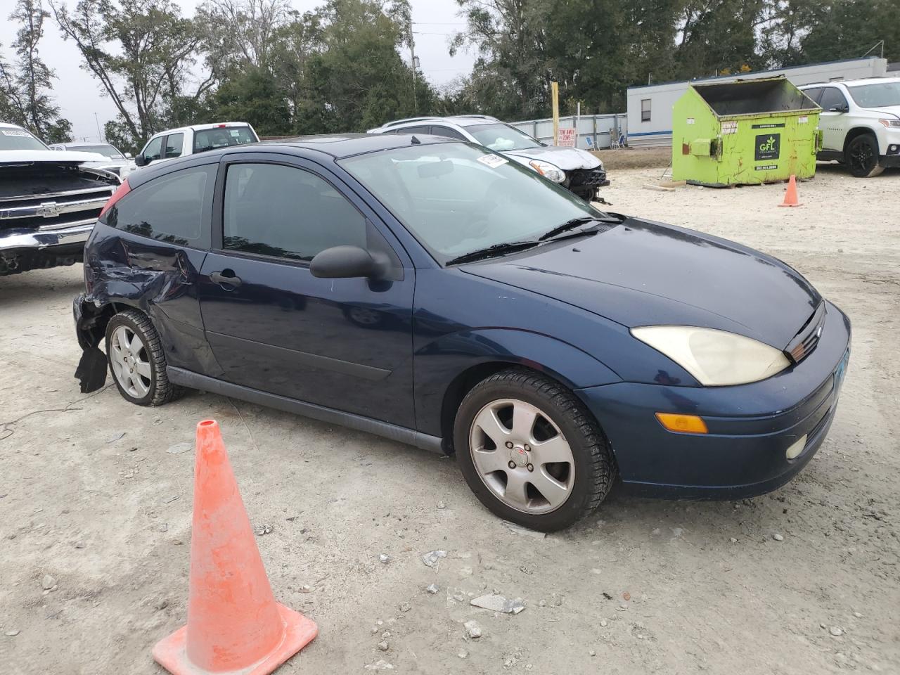 2001 Ford Focus - Image 4