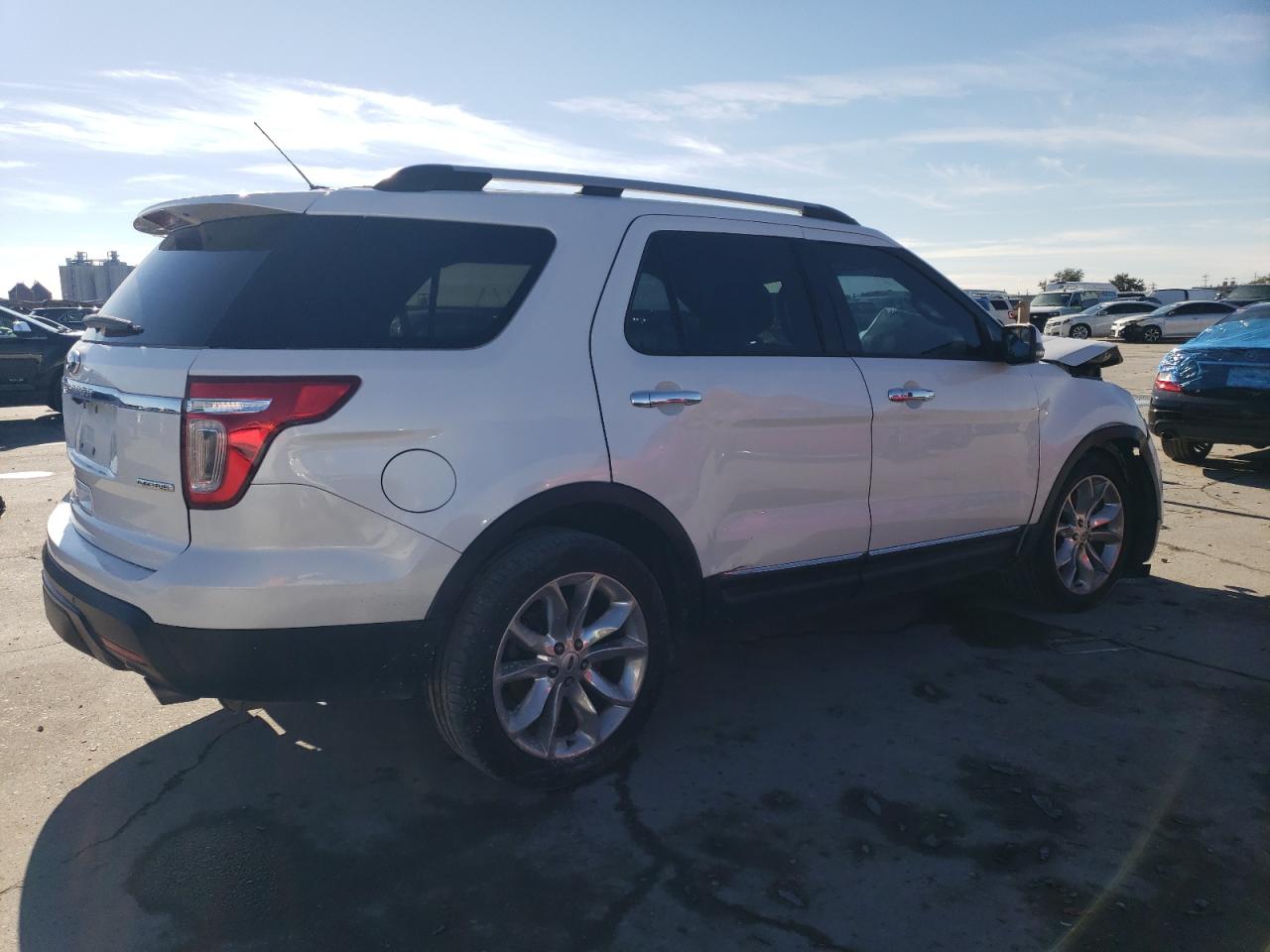 2014 Ford Explorer - Image 3
