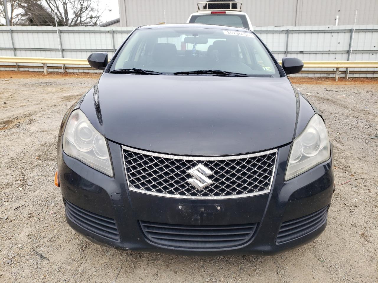 2011 Suzuki Kizashi - Image 5