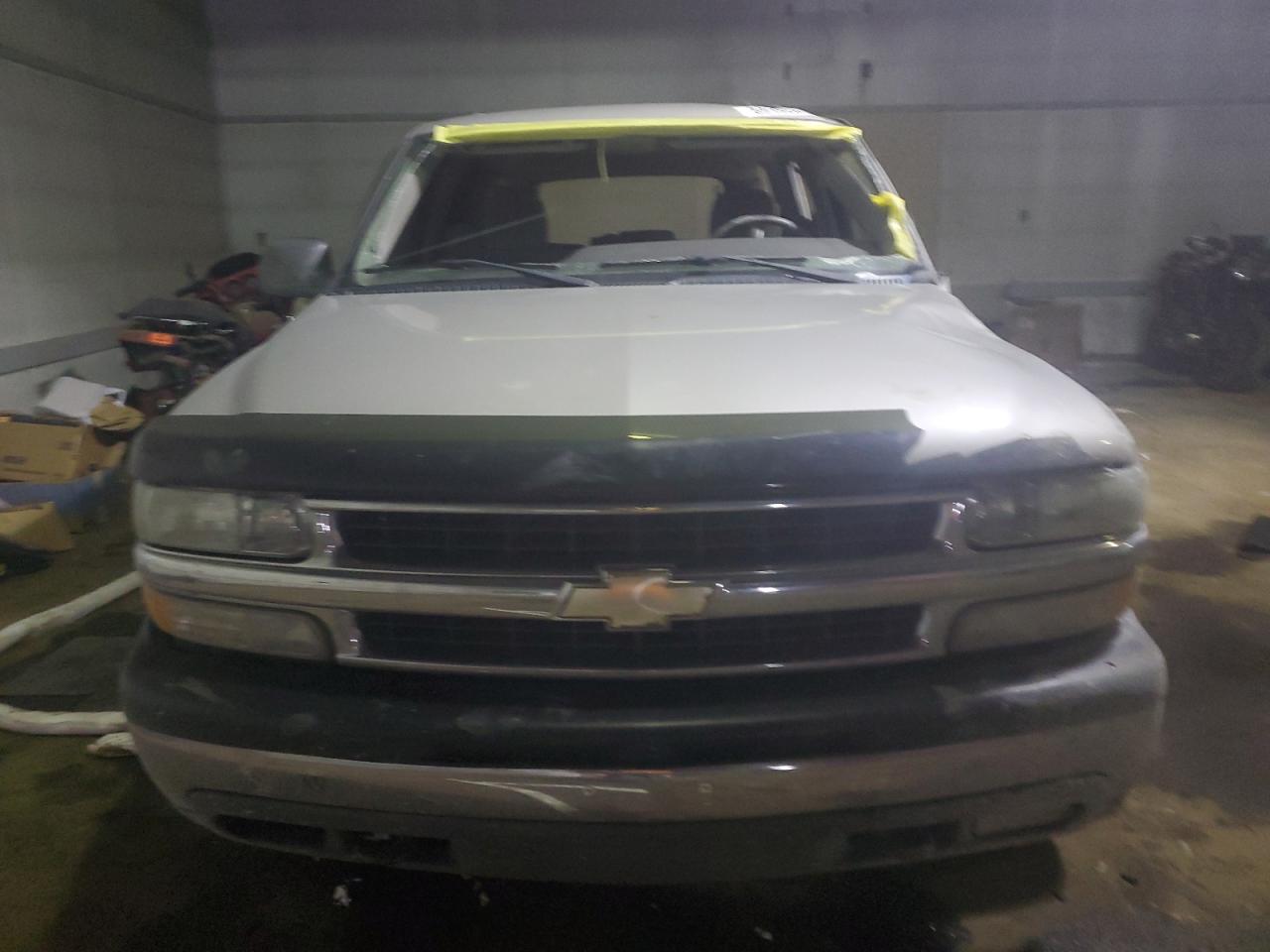 2004 Chevrolet Tahoe - Image 5