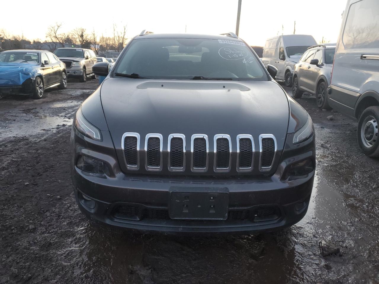 2016 Jeep Grand Cherokee - Image 5