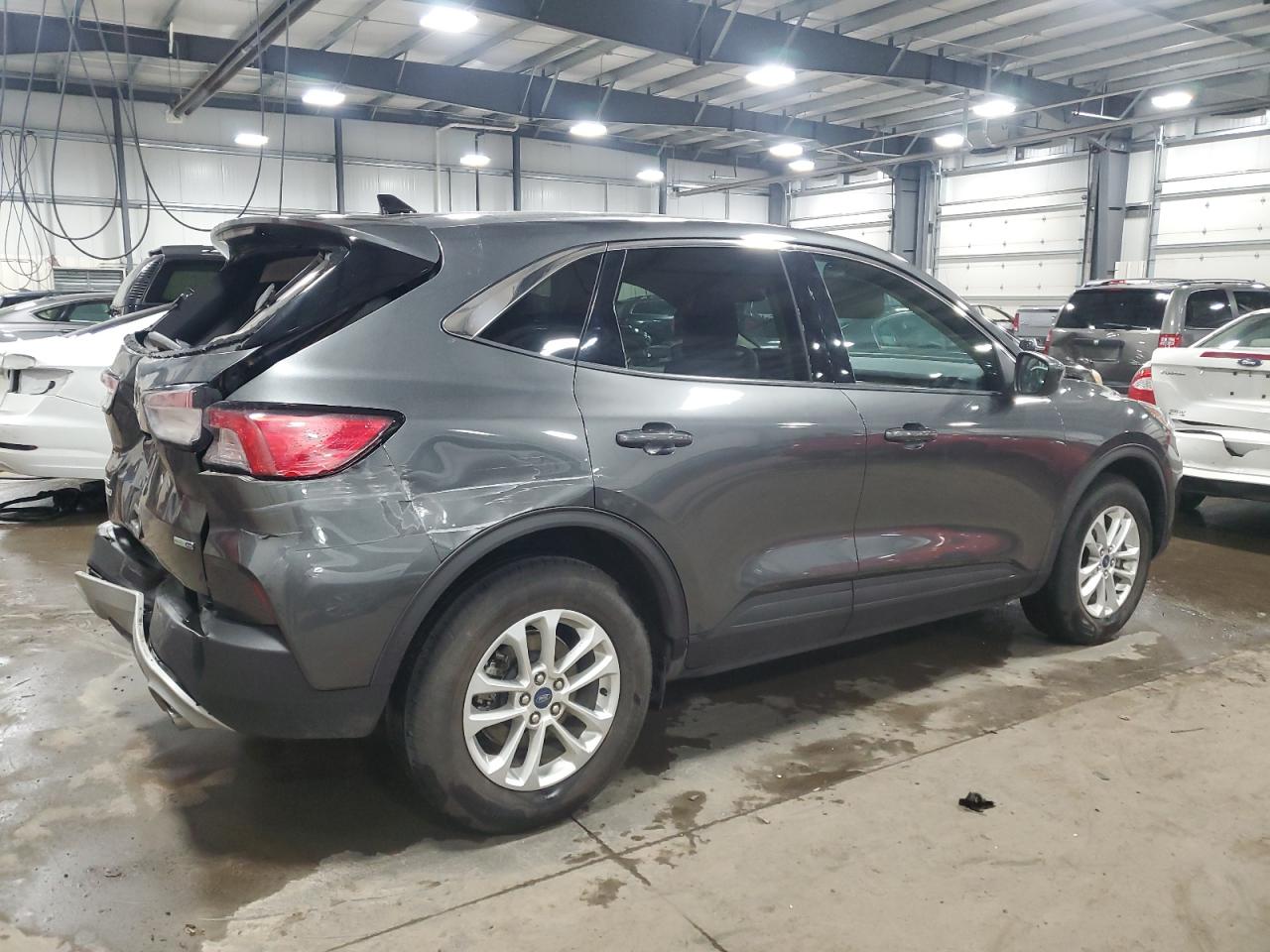2020 Ford Escape - Image 3