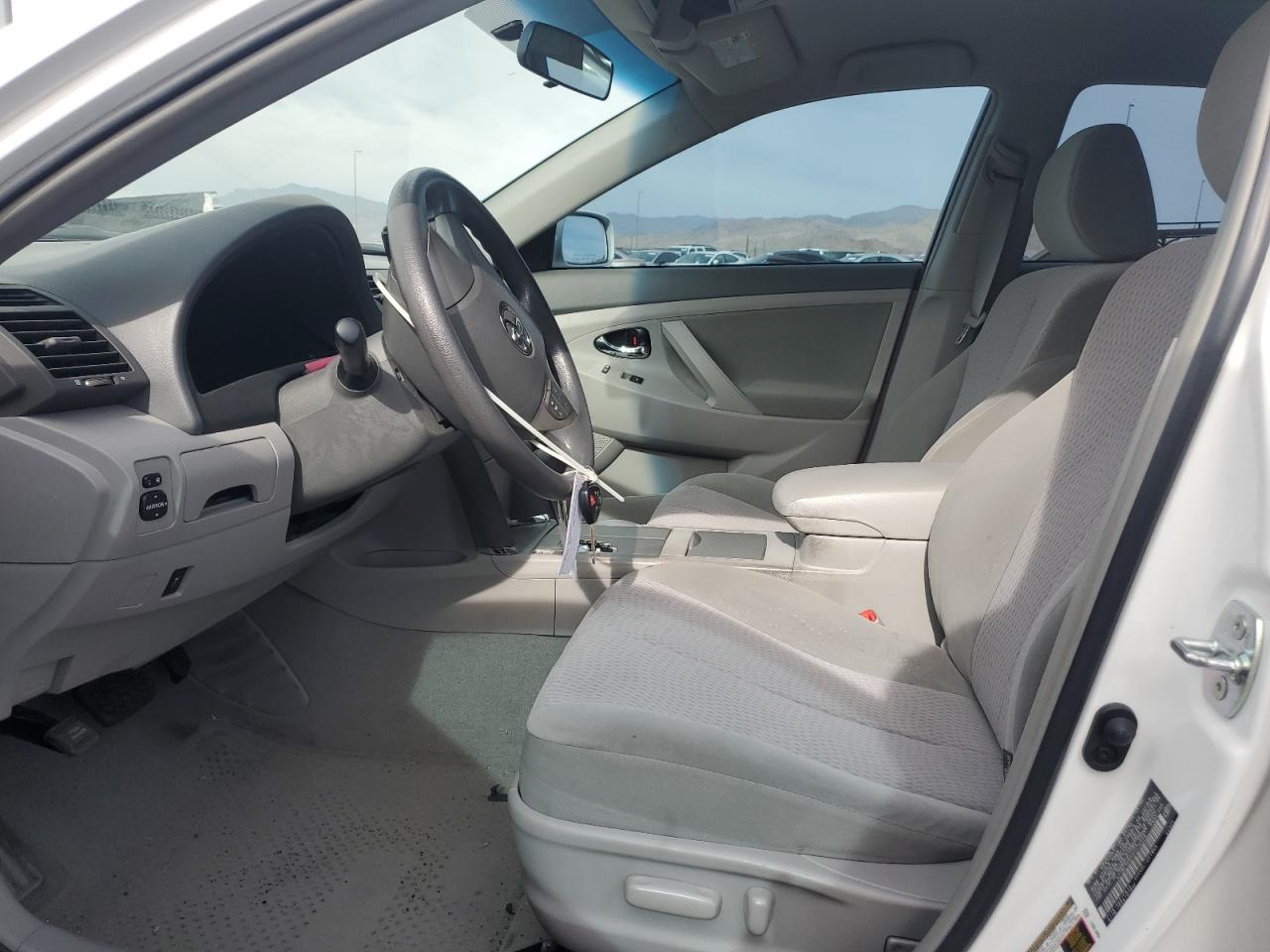 2010 Toyota Camry - Image 7