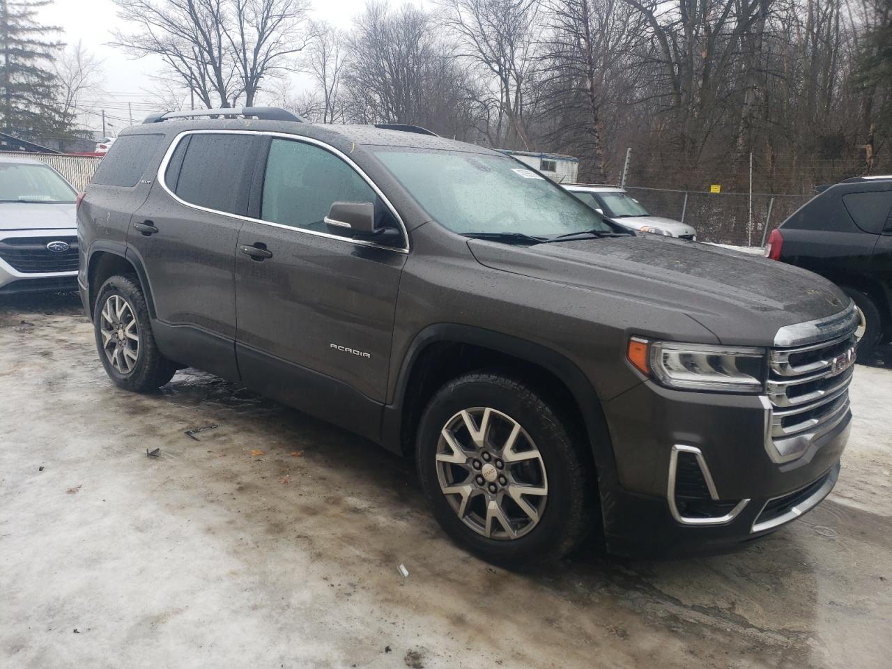 2020 GMC Acadia - Image 4
