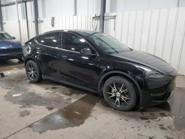  TESLA MODEL Y 2023 Черный