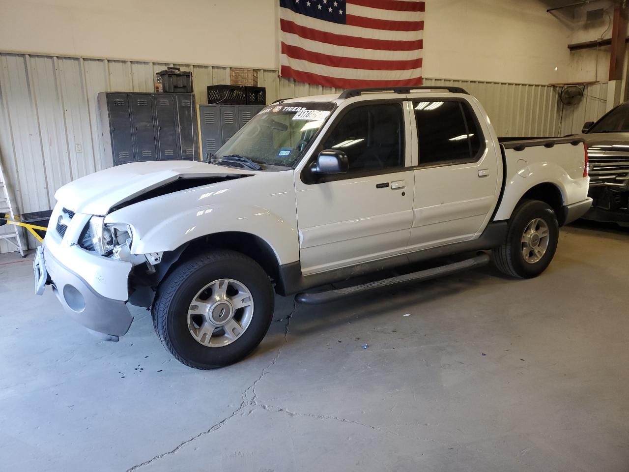 2004 Ford Explorer - Image 1