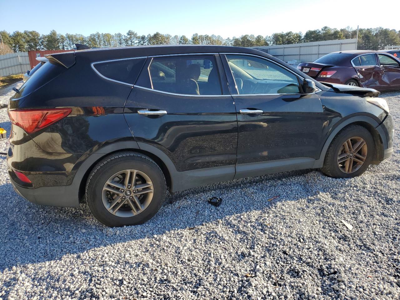 2017 Hyundai Santa Fe - Image 3