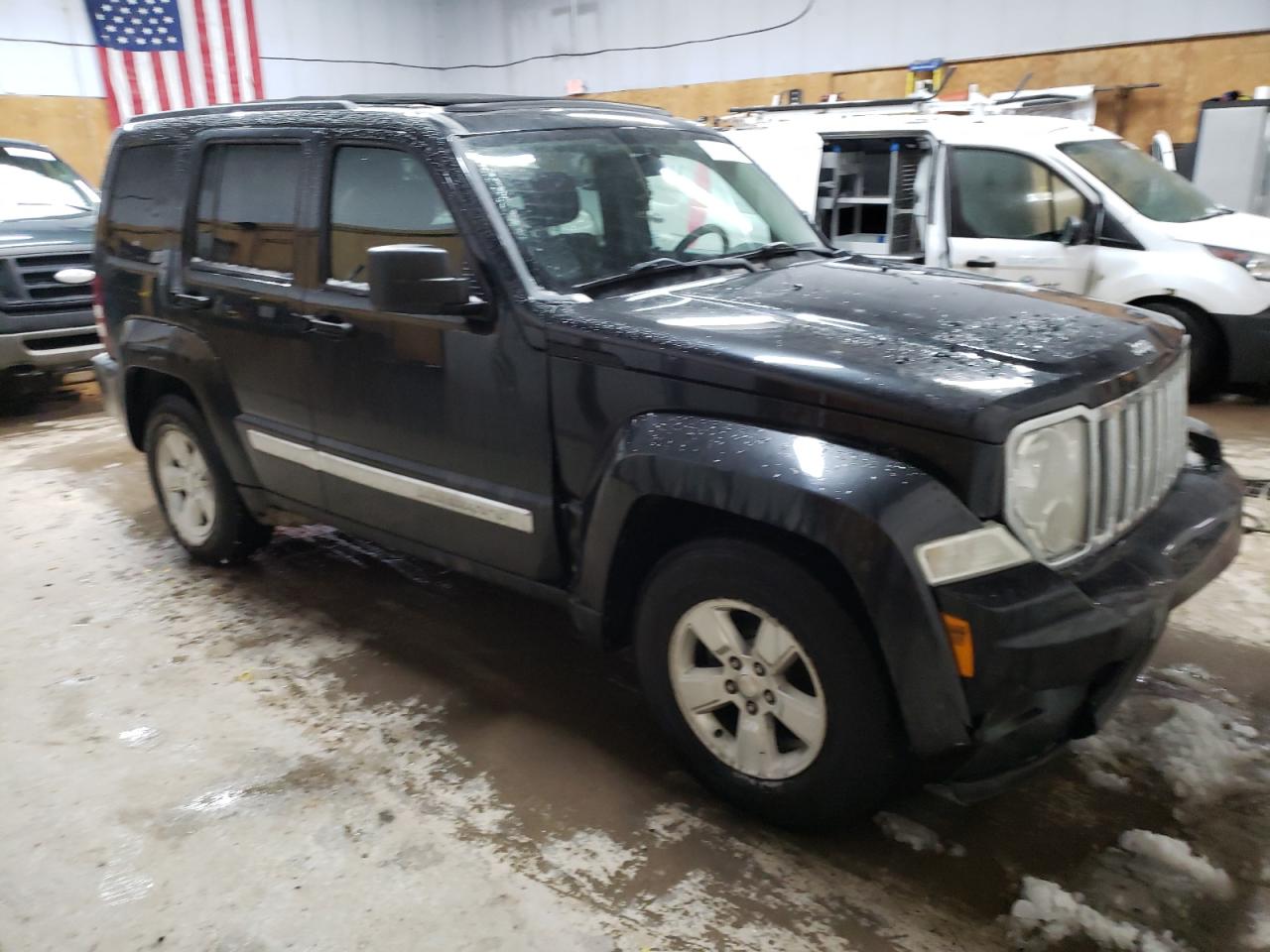 2010 Jeep Liberty (North America) - Image 4