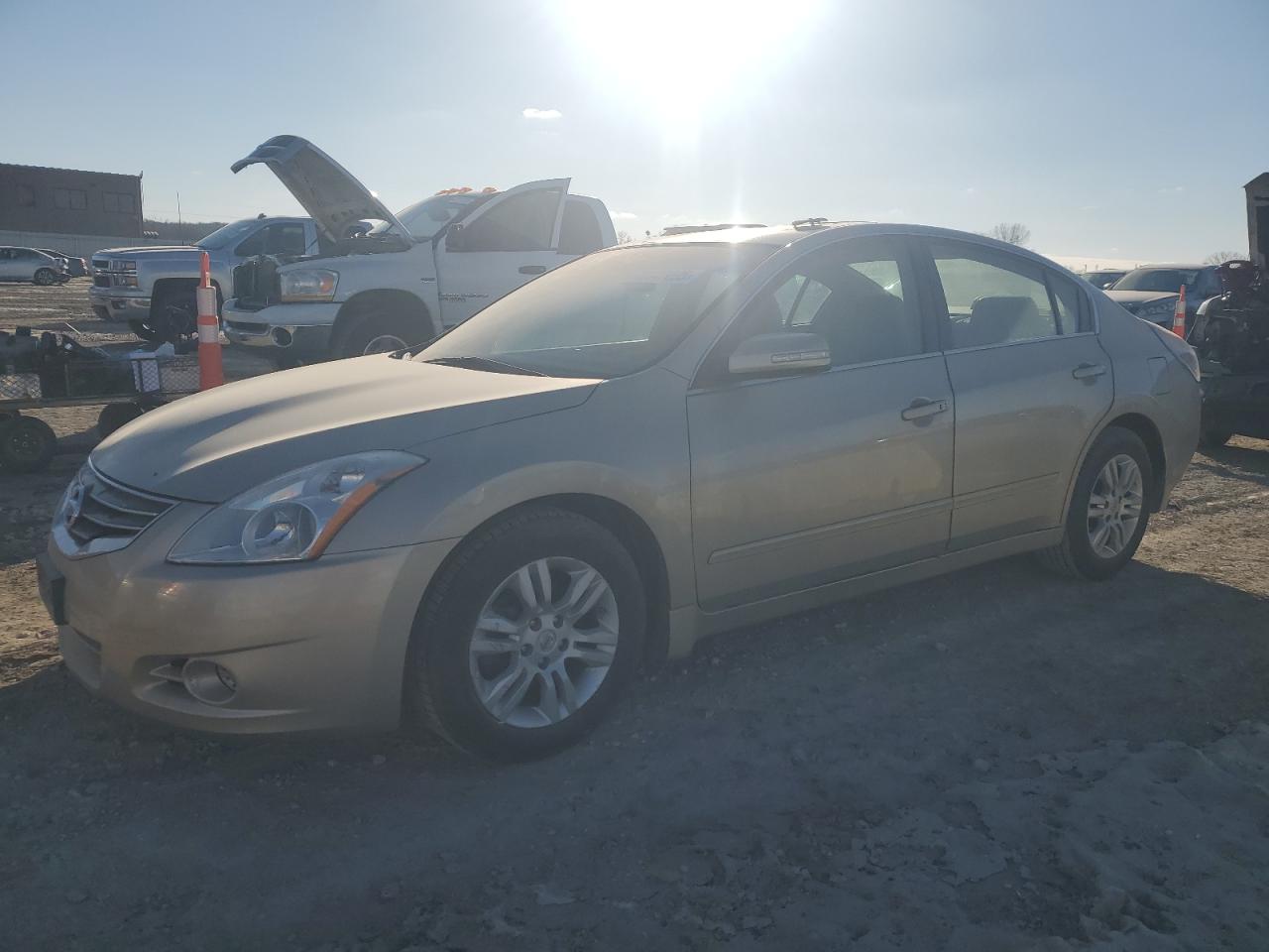 2010 Nissan Altima - Image 1