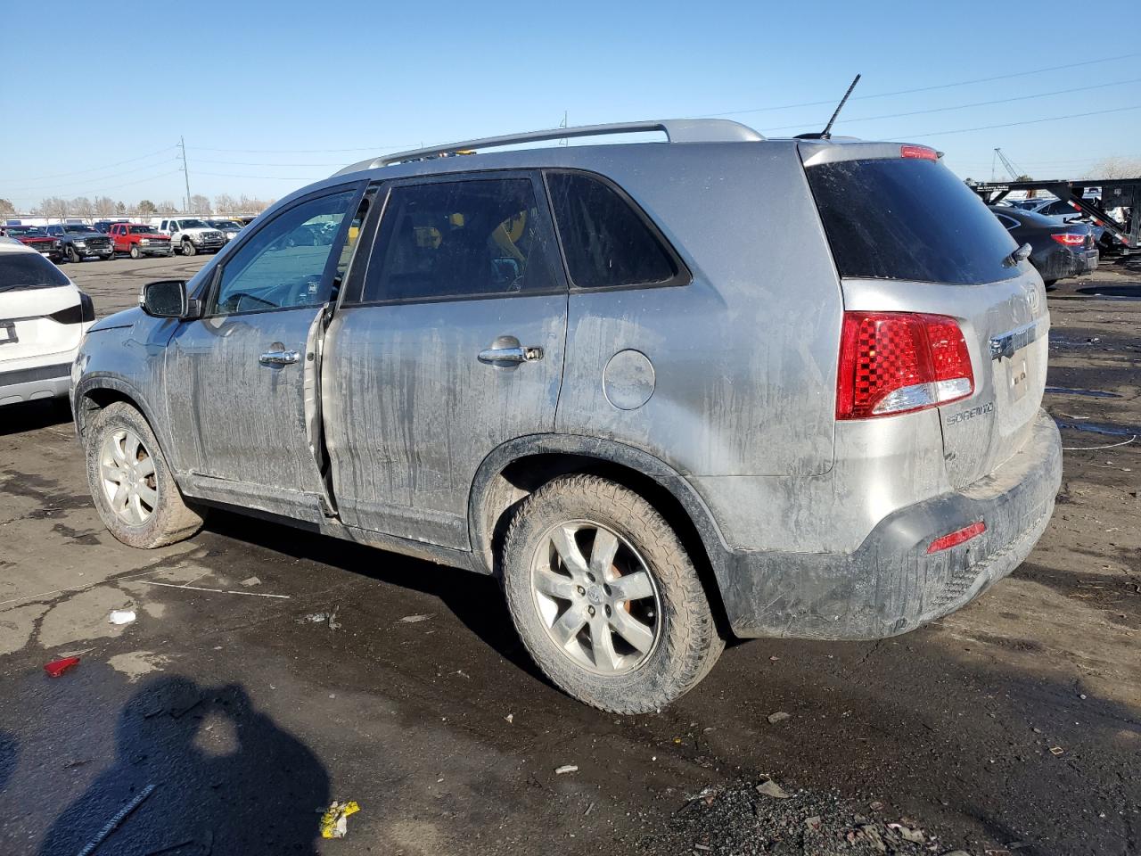 2012 Kia Sorento - Image 2