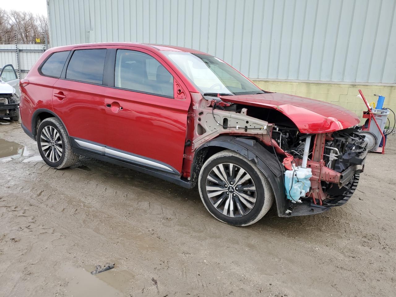 2020 Mitsubishi Outlander - Image 4