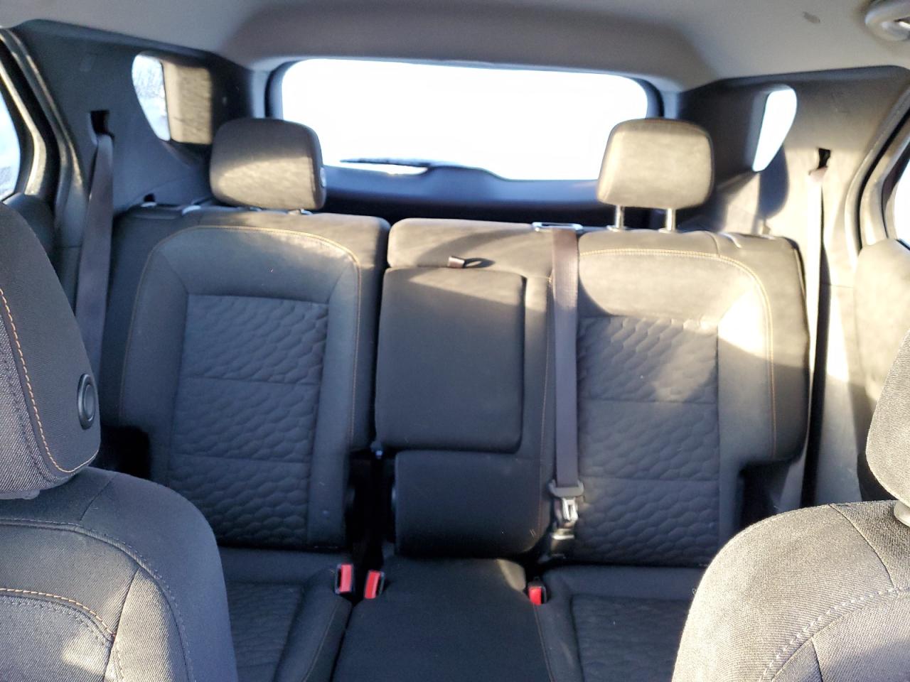 2020 Chevrolet Equinox - Image 10