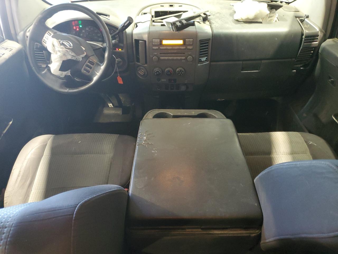2006 Nissan Titan - Image 8
