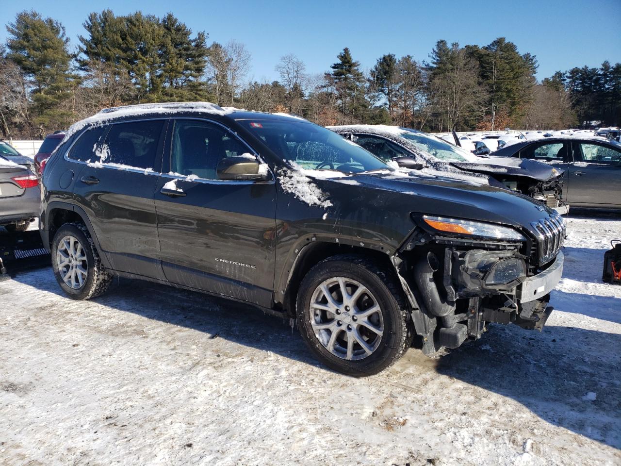 2016 Jeep Grand Cherokee - Image 4