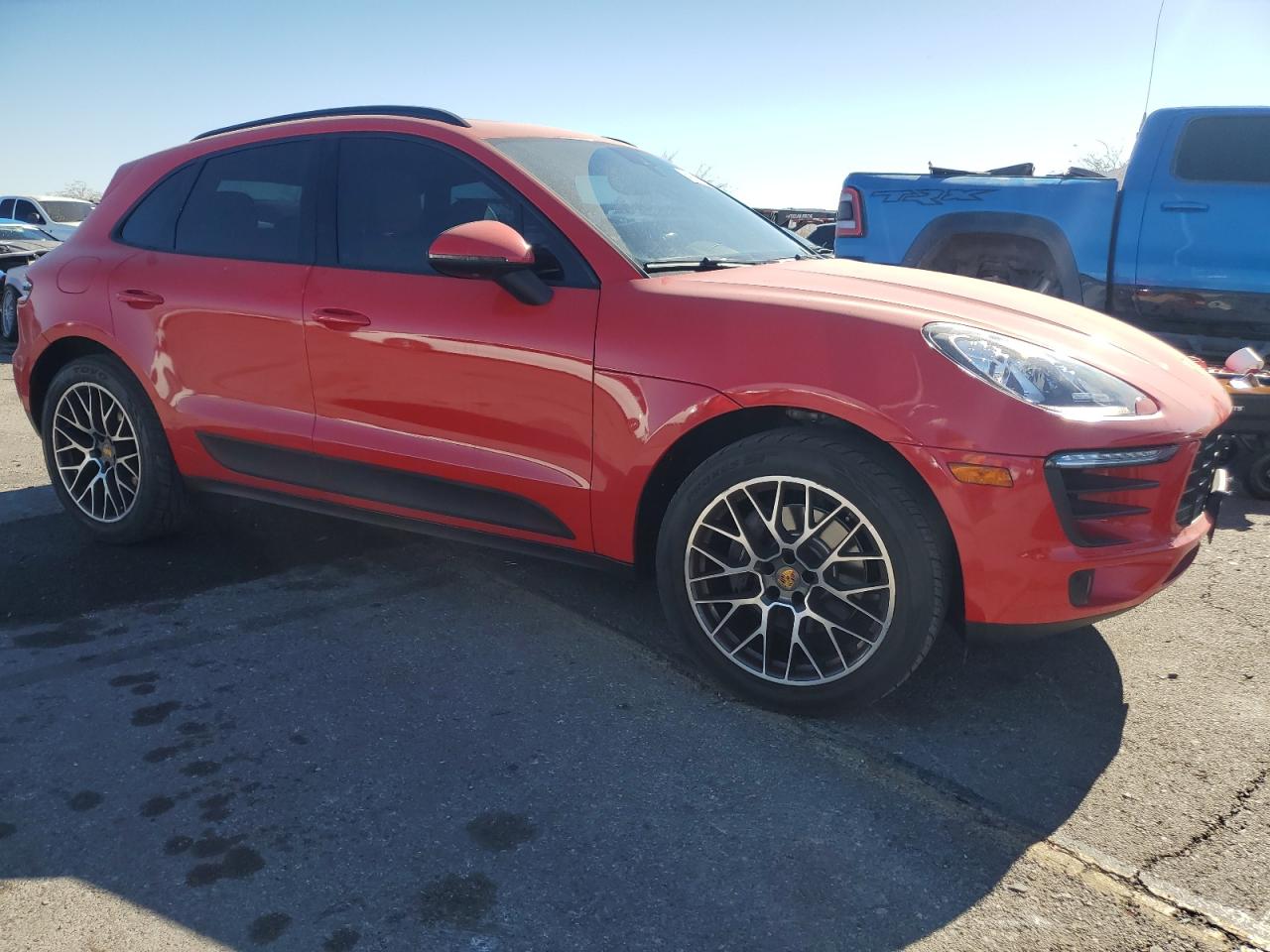 2018 Porsche Macan - Image 4