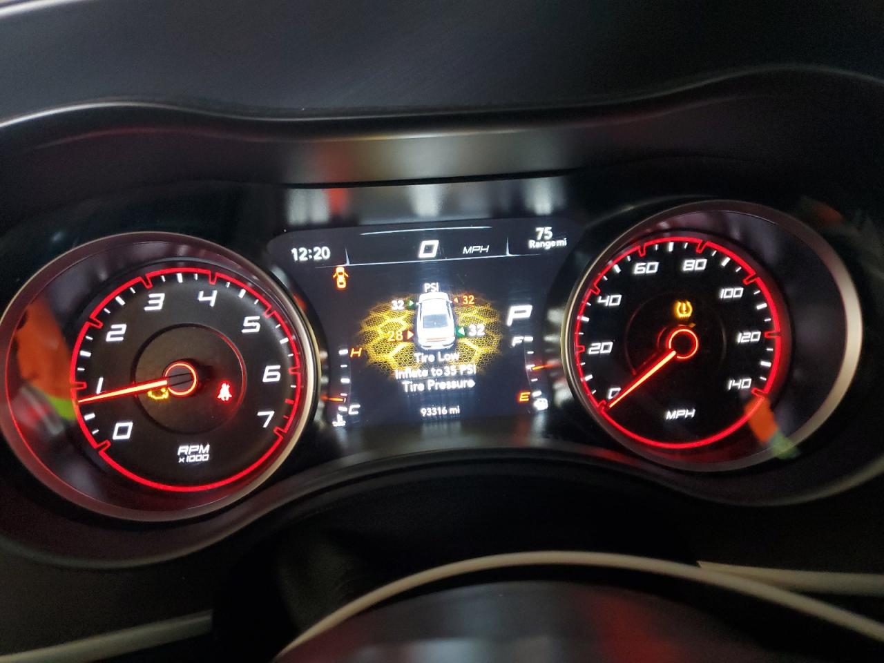 2021 Dodge Charger - Image 9