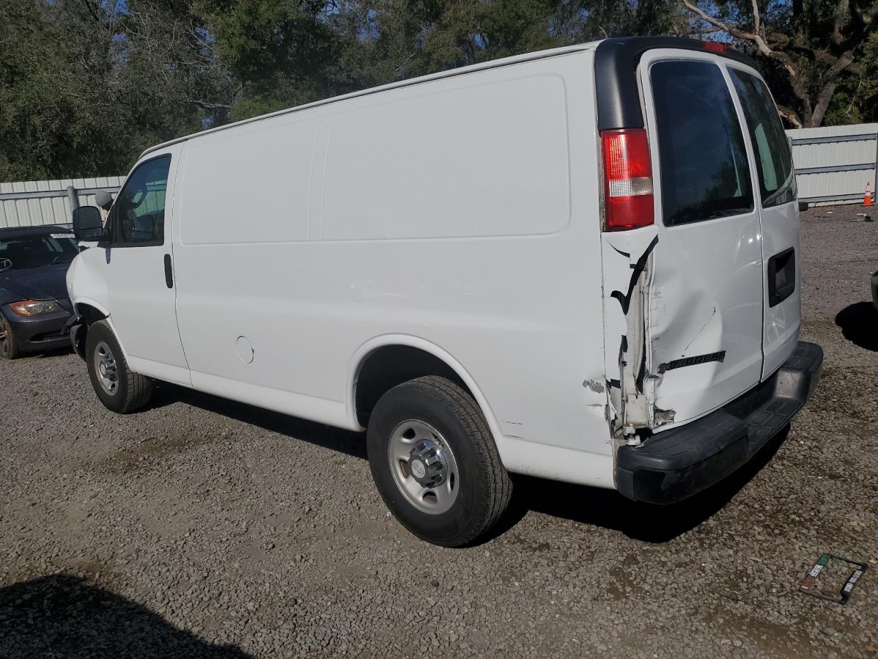 2017 Chevrolet Express - Image 2