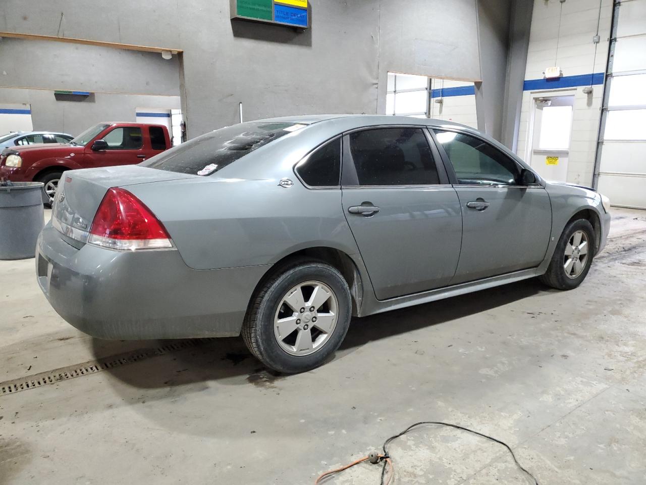 2009 Chevrolet Impala - Image 3