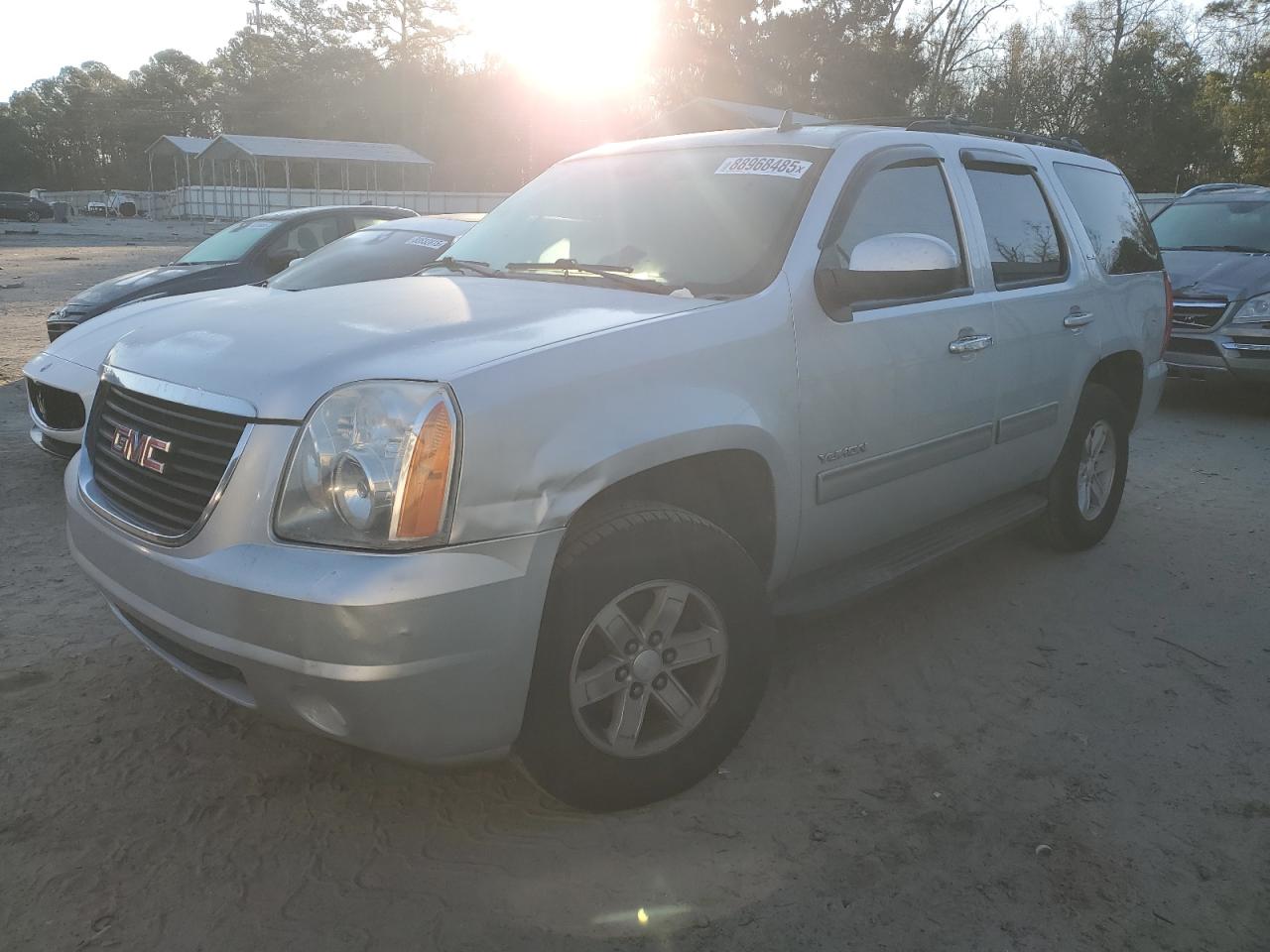 2014 GMC Yukon - Image 1
