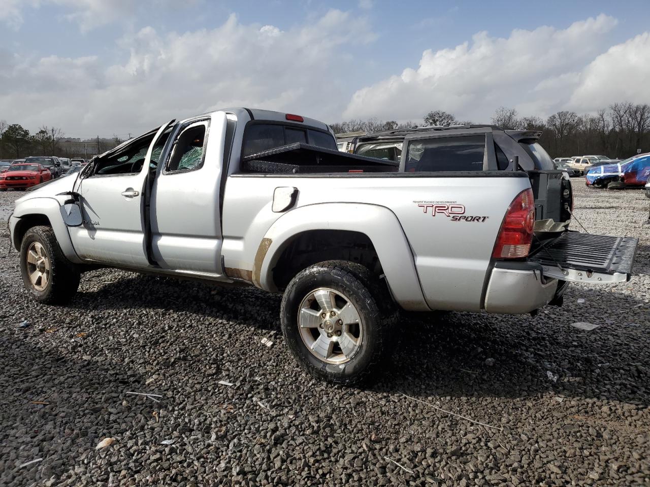 2006 Toyota Tacoma - Image 2