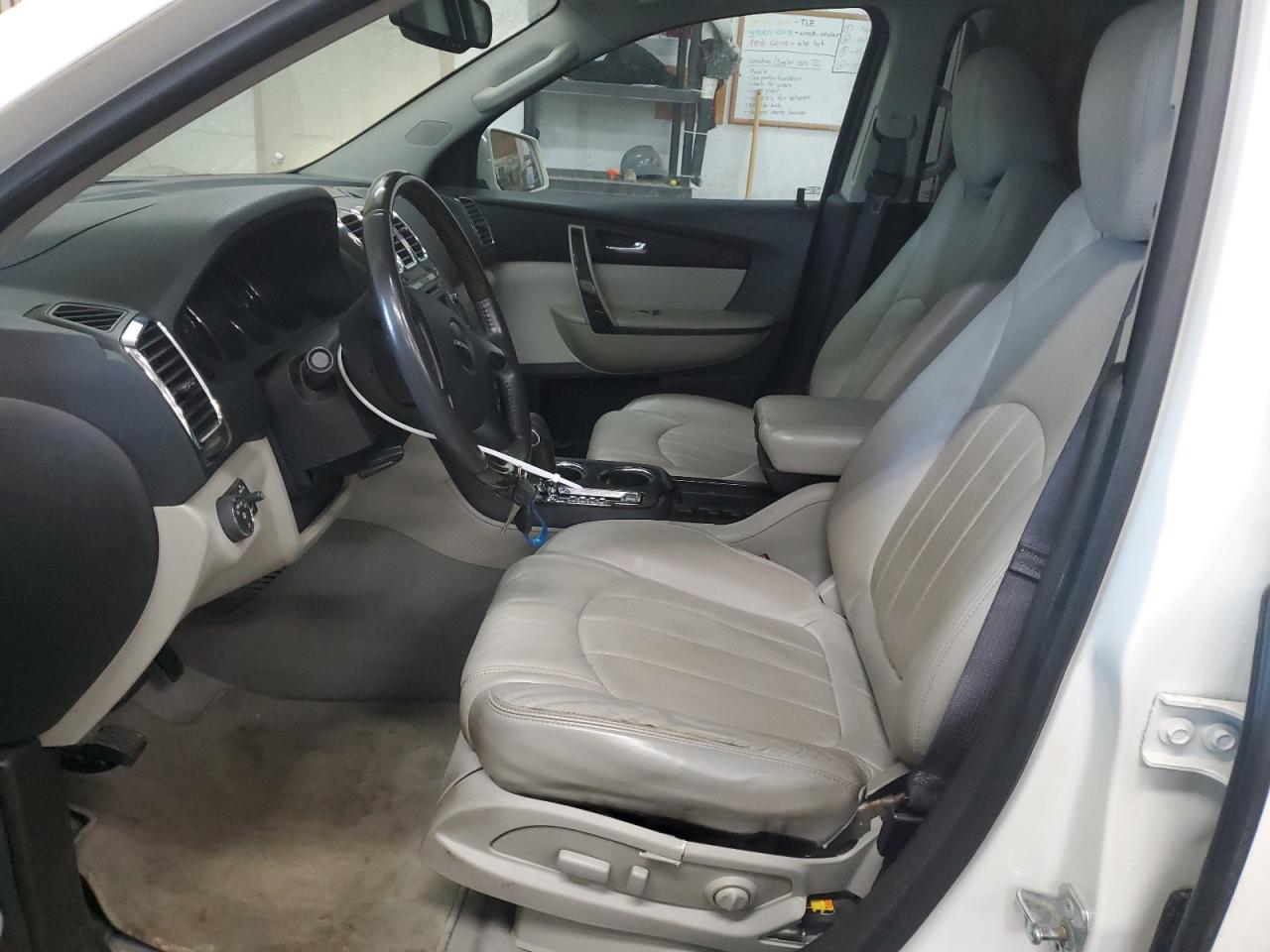 2012 GMC Acadia - Image 7