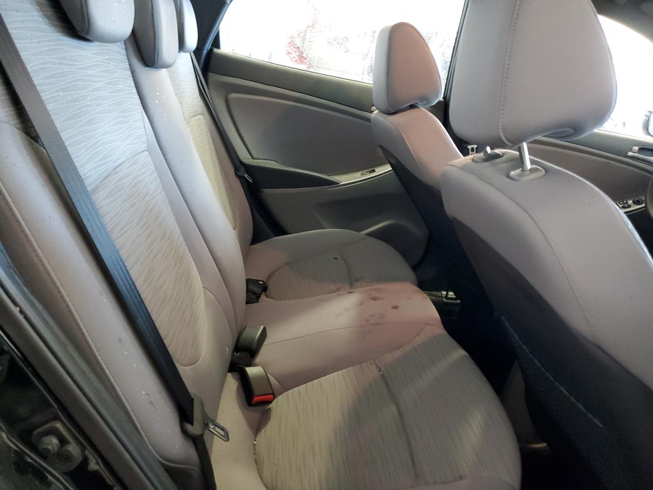 2016 Hyundai Accent - Image 10