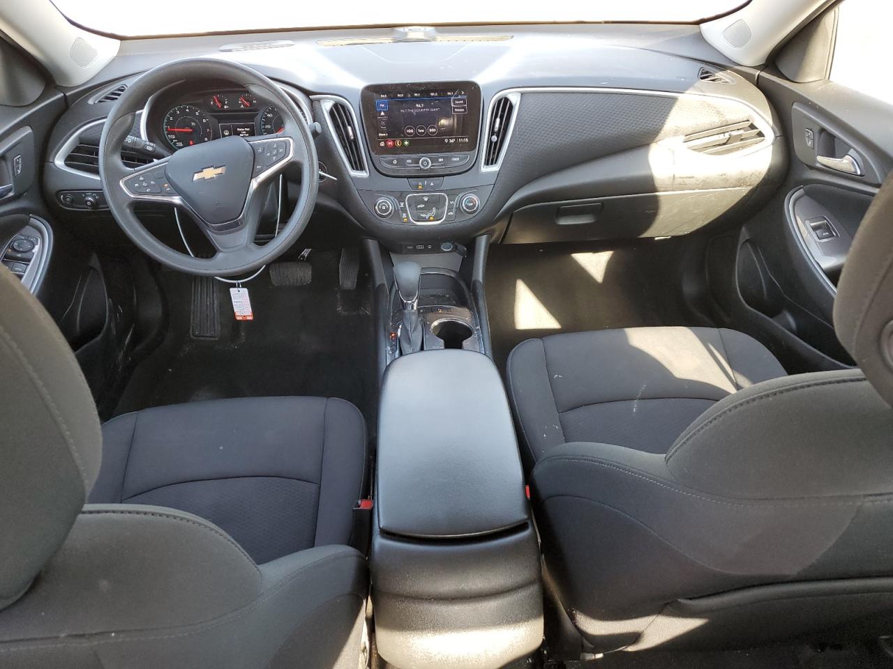 2021 Chevrolet Malibu - Image 8