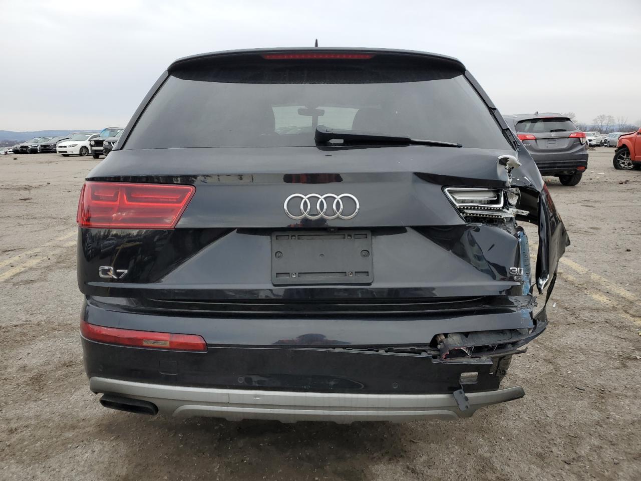 2018 Audi Q7 - Image 6