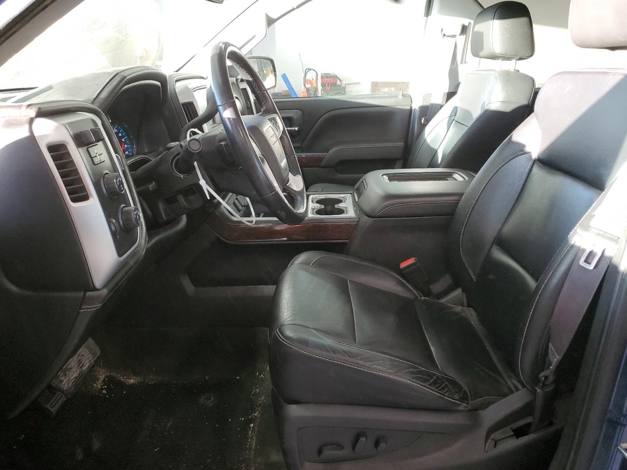 2017 GMC Sierra - Image 7
