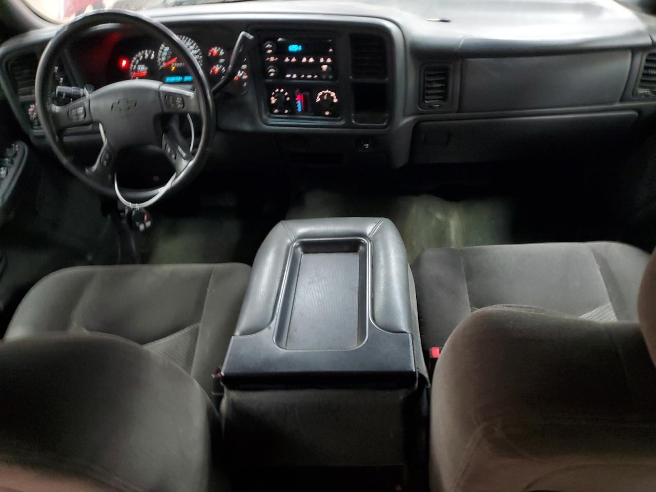 2006 Chevrolet Silverado - Image 8