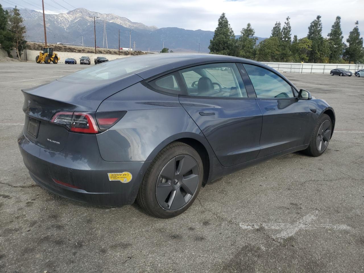 VIN 5YJ3E1EB2NF257247 2022 TESLA MODEL 3 no.3