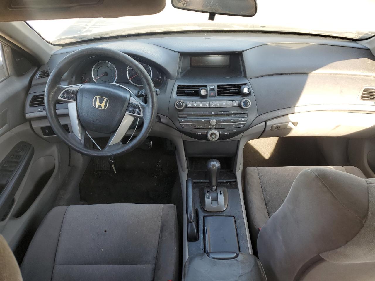 2010 Honda Accord - Image 8