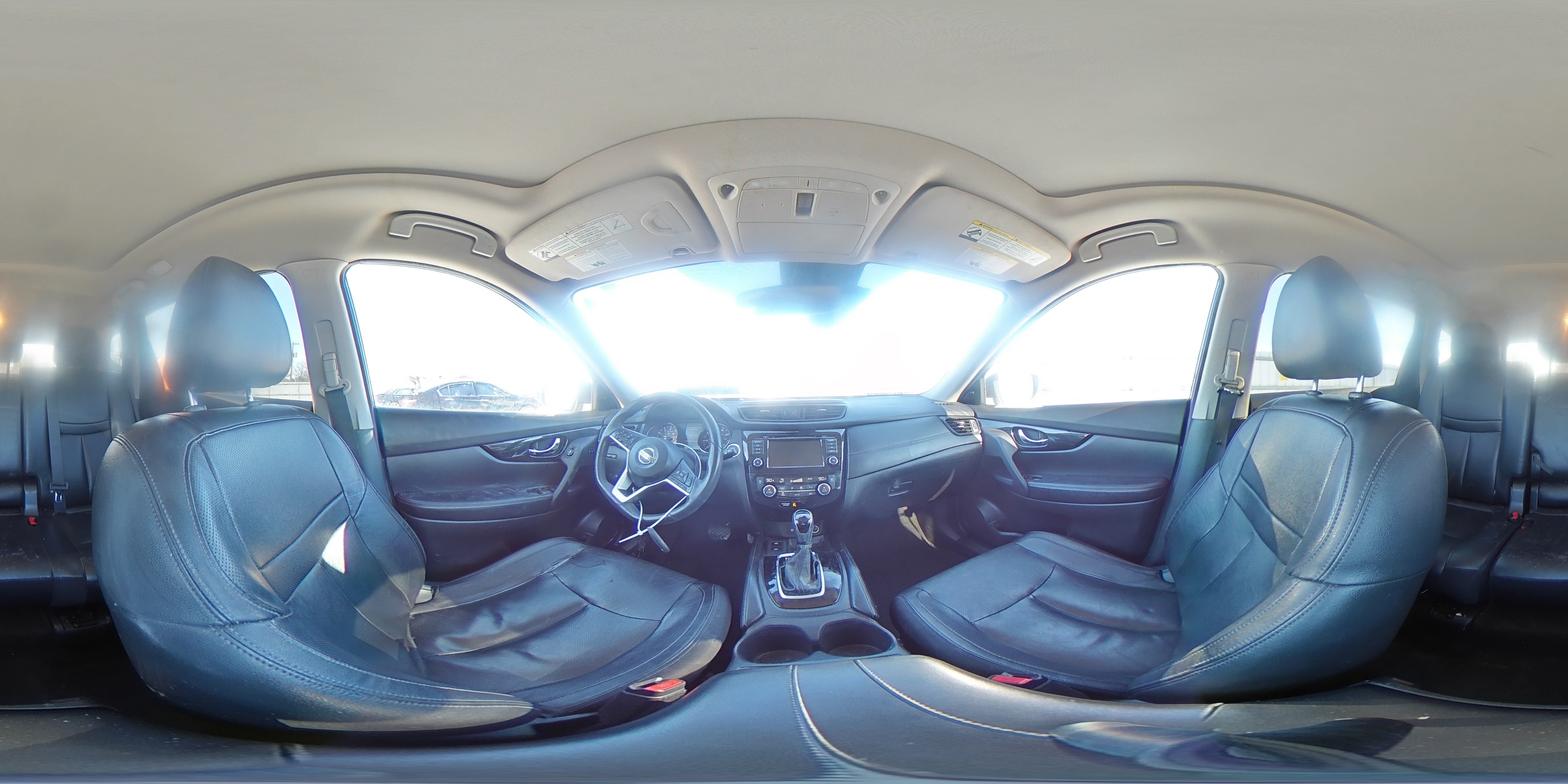 2020 Nissan Rogue - Image 14