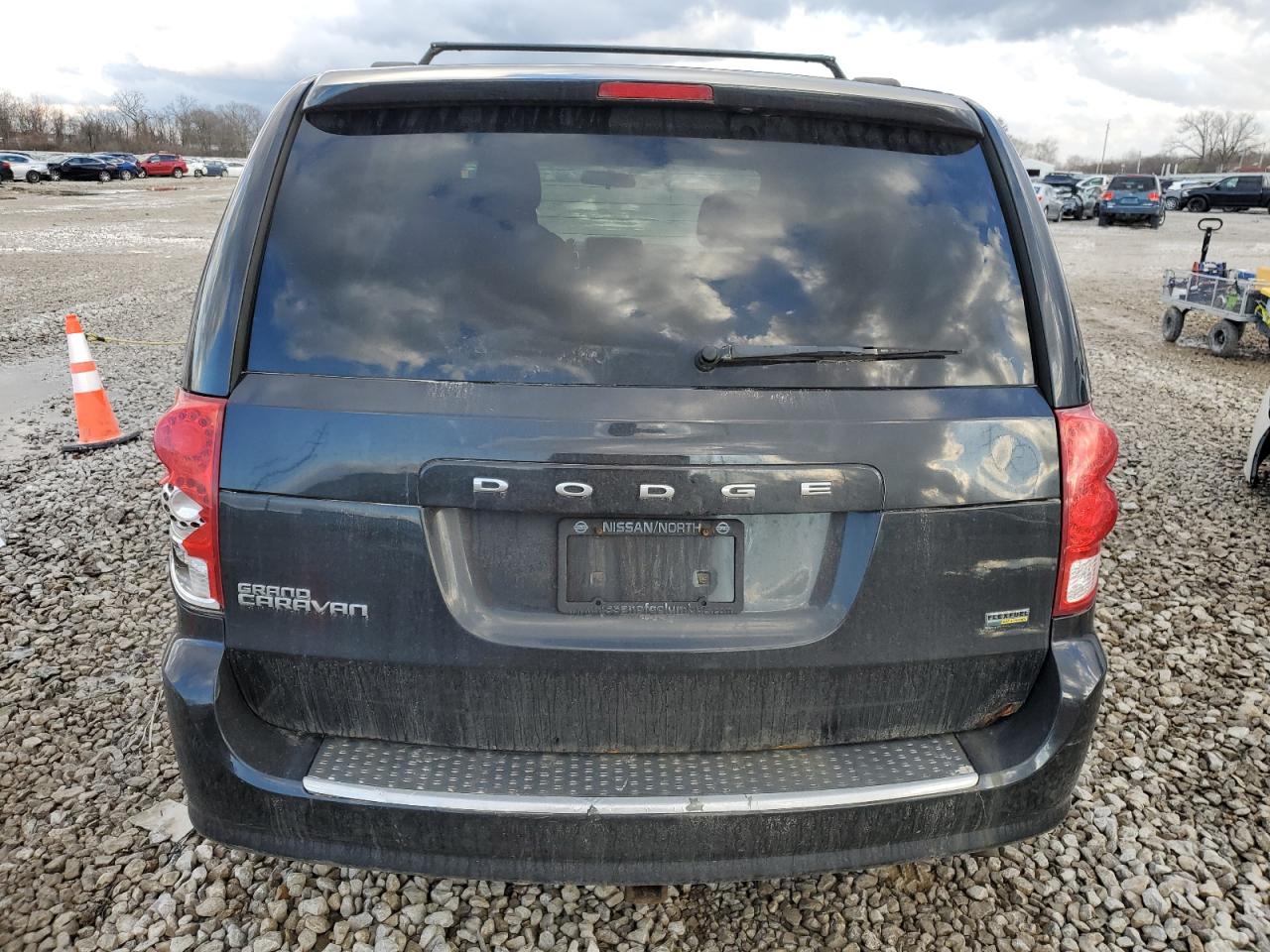 2012 Dodge Caravan - Image 6