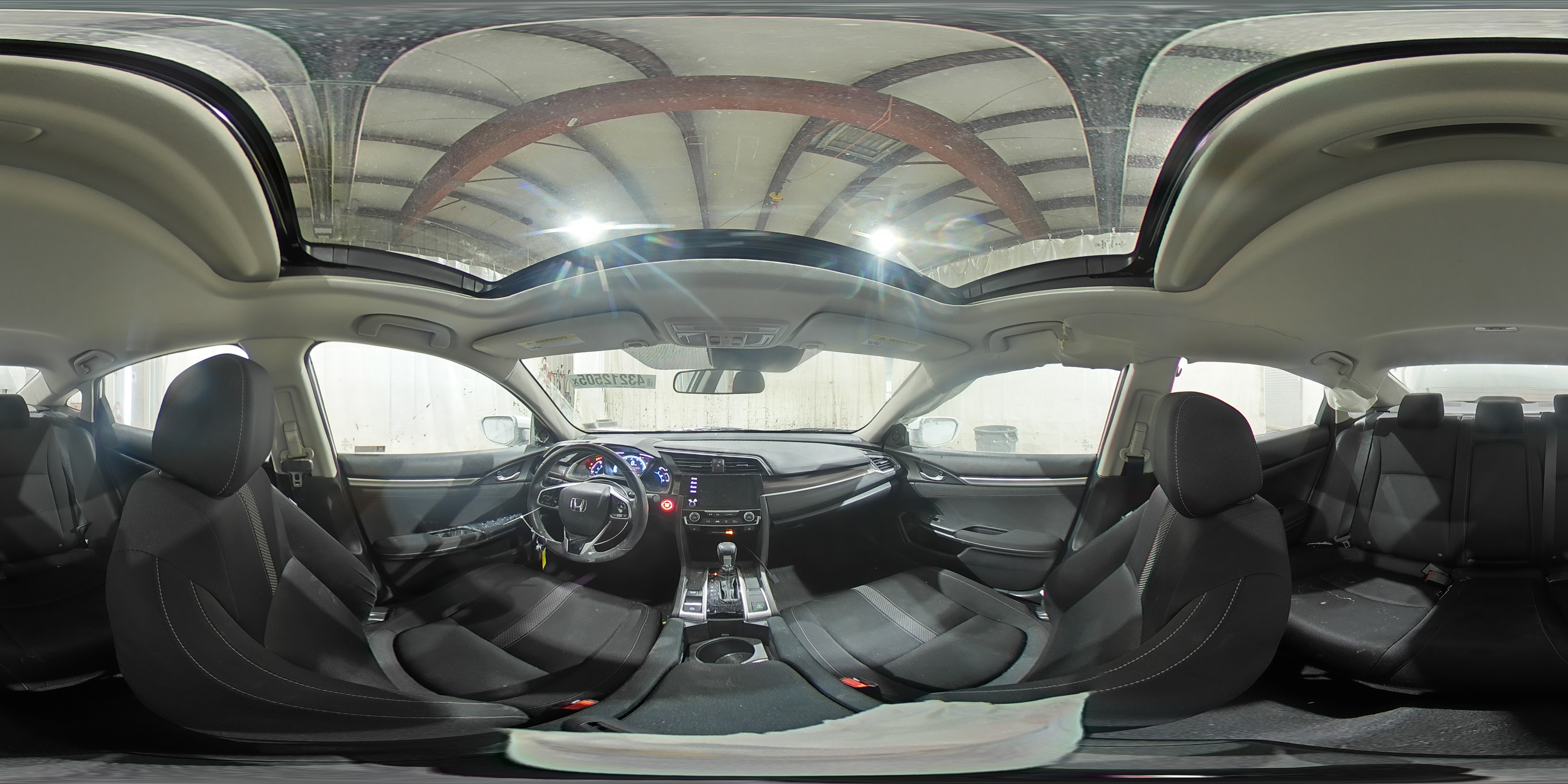 2019 Honda Civic - Image 13