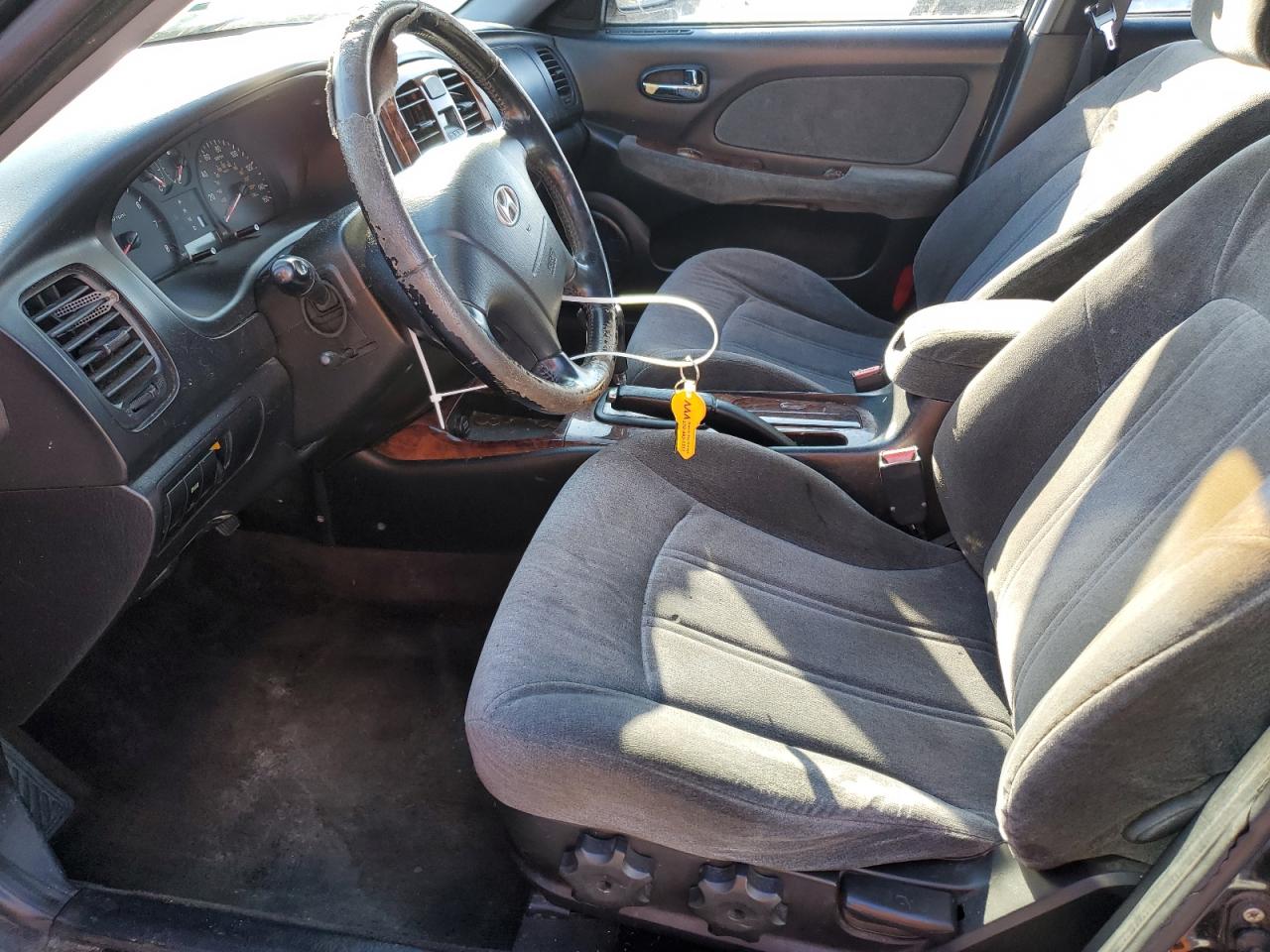 2003 Hyundai Sonata - Image 7