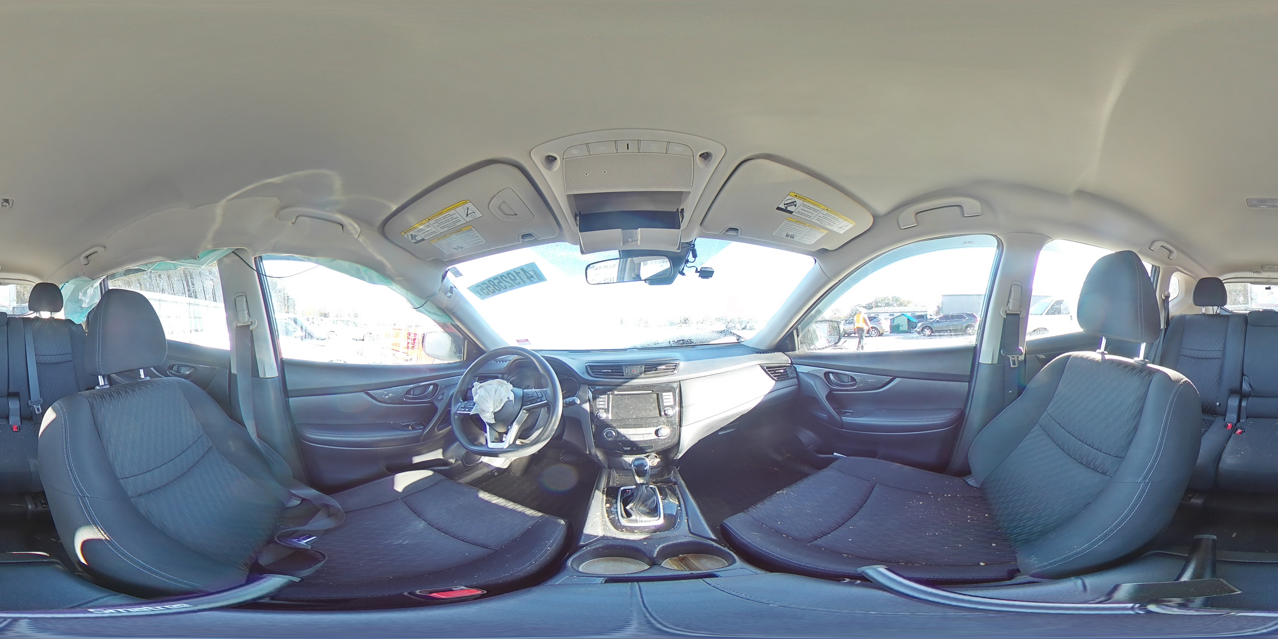 2020 Nissan Rogue - Image 13